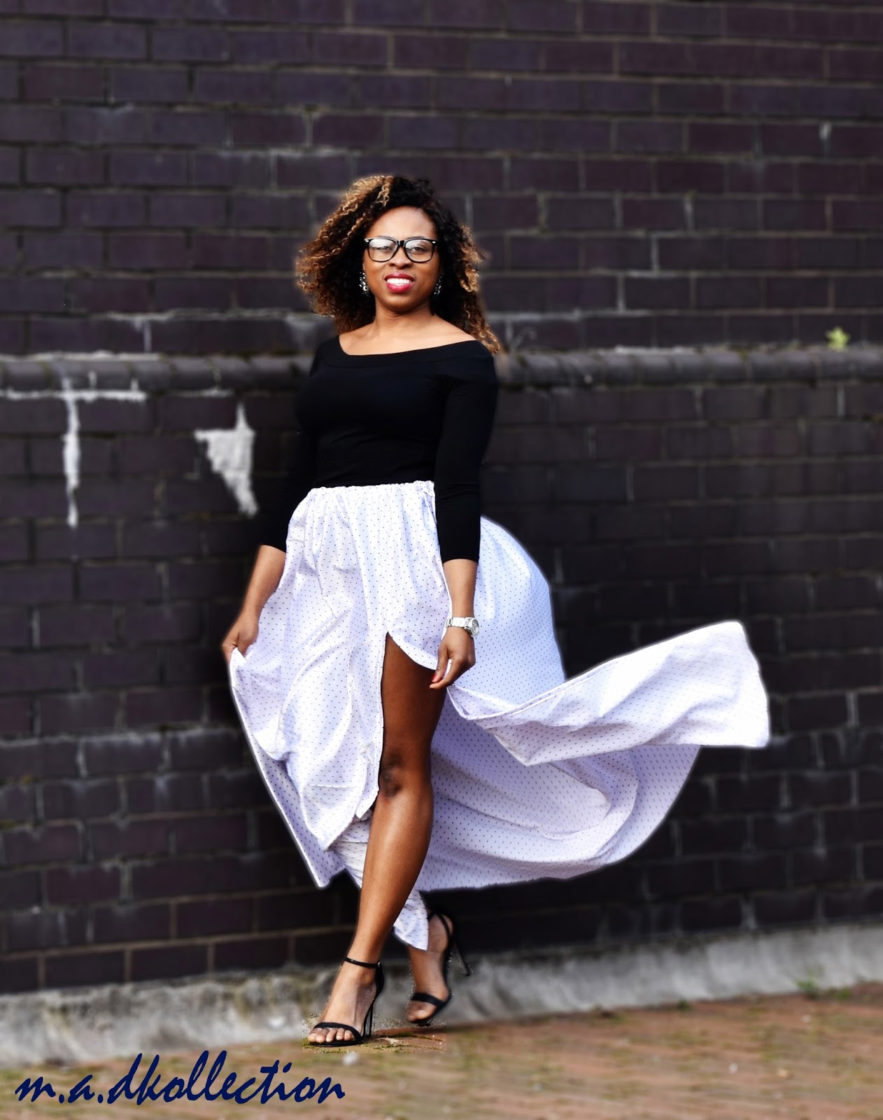 Thigh high slit sales skirt